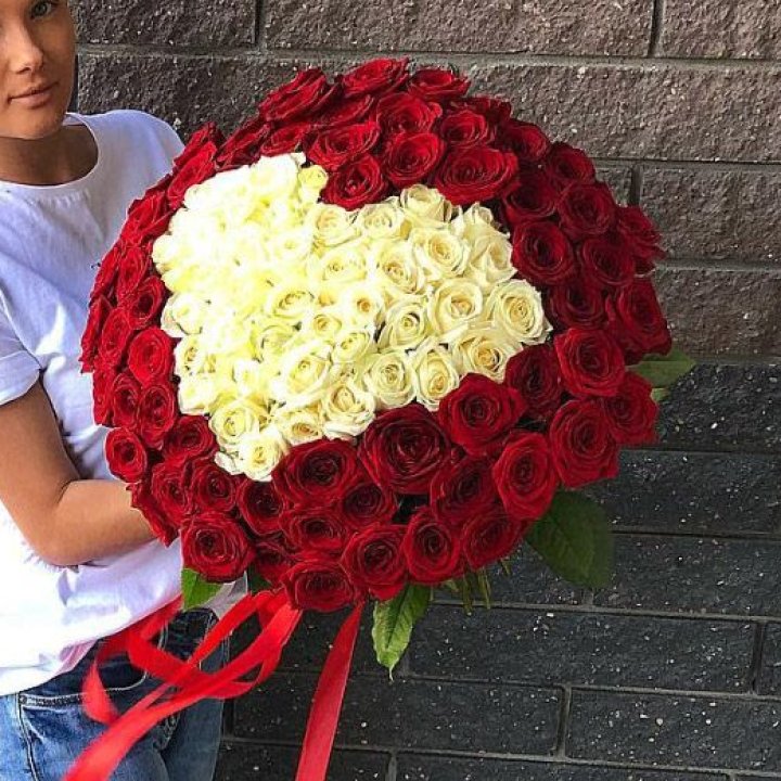 101 роза "Сердце" в Нячанге